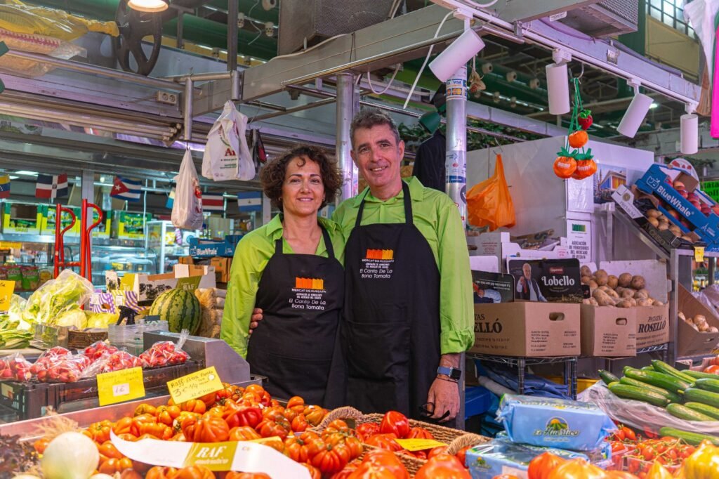 fruteria el canto de la bona tomata valencia. Reportaje en el diario Las Provincias